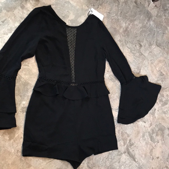 Mesh bell sleeve romper playsuit - Picture 6 of 8